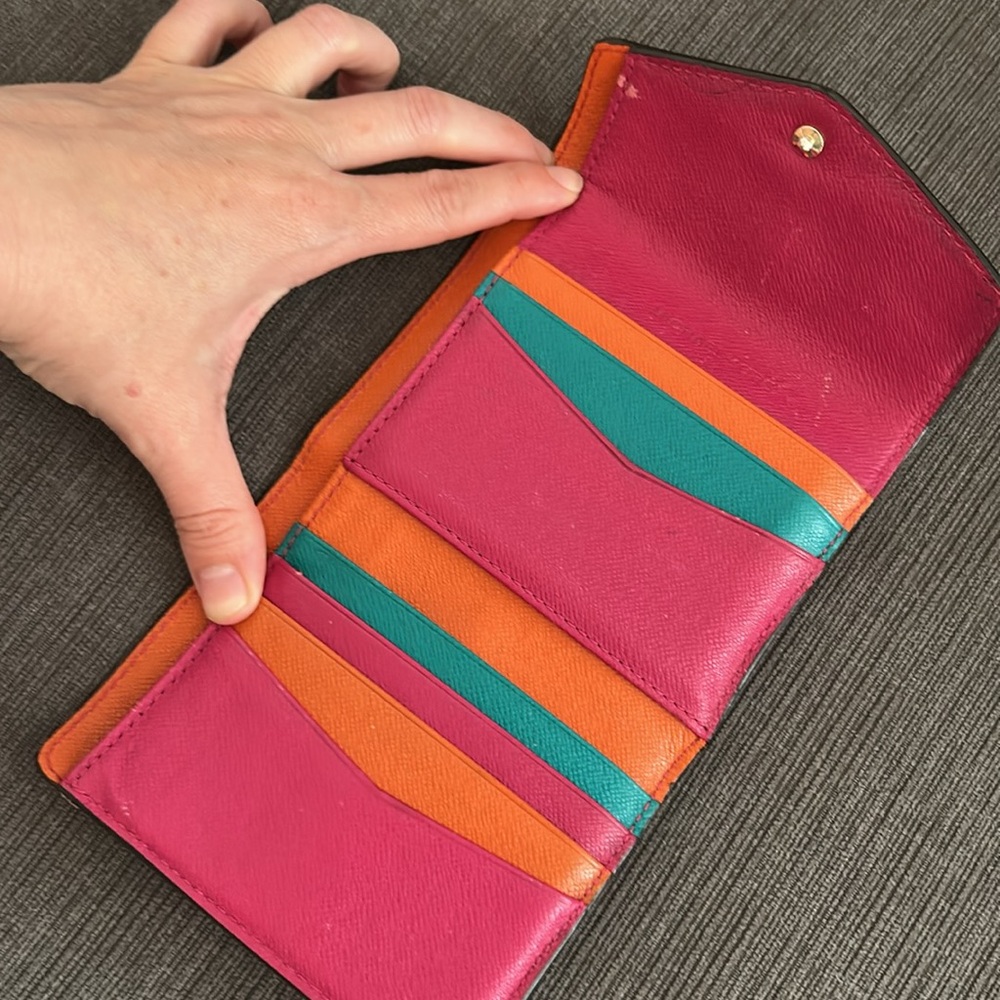 MICHAEL KORS Small Trifold Wallet and Coin pouch - Picture 5 of 16